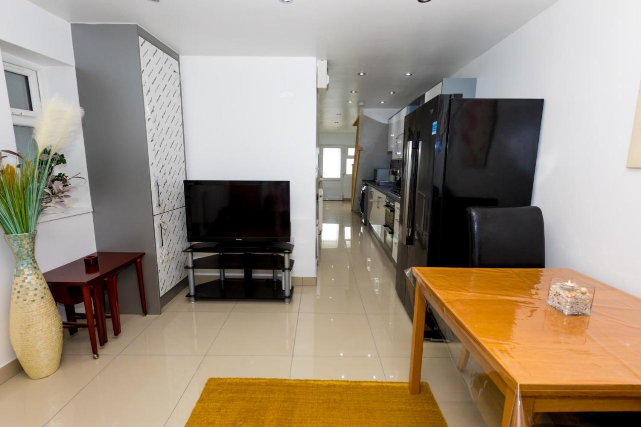 Comfortable Stay In Shirley, Solihull - Room 3 Ngoại thất bức ảnh